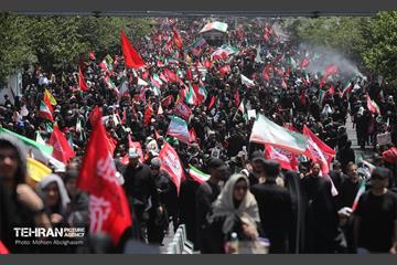 تشییع پیکر آقای شهید ایران - 1 7