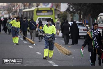 خدمات شهرداری تهران در پایان راهپیمایی ۲۲ بهمن 18
