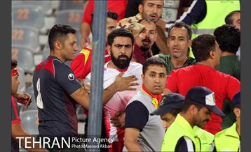 دیدار پرسپولیس و فولاد خوزستان در لیگ برتر فوتبال 3