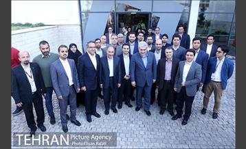 بازدید دکتر نجفی از مجموعه دیجی کالا‎ 30