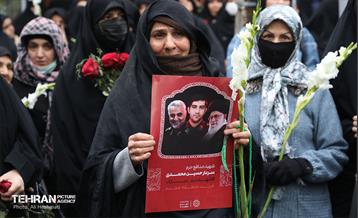 مراسم تشییع پیکر شهید مدافع حرم «حسین محمدی» 14