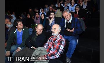 افتتاح تماشاخانه کنش معاصر با اجرای نمایش بازی یالتا‎ 3