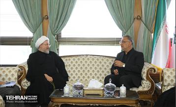 دیدار آیت‌الله اراکی با شهردار تهران