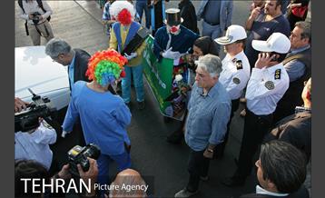 اختتامیه نمایش های خیابانی پویش از خودمان شروع کنیم 7