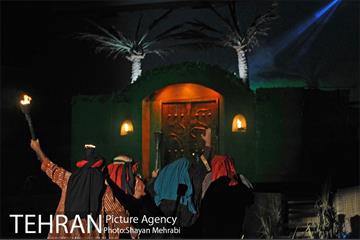 نمایش فصل وصل در باغ موزه دفاع مقدس 7