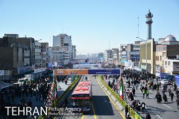 خدمات رسانی شهرداری تهران در راهپیمایی 22 بهمن 4