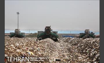 بازدید خبرنگاران از مجتمع پردازش و بازیافت زباله آرادکوه 7