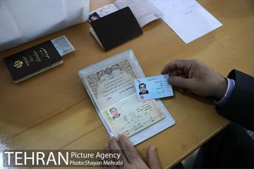 حضور شهردار تهران در انتخابات 1400