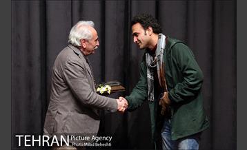 هفدهمین جشن سالانه انجمن منتقدان، نویسندگان و پژوهشگران خانه تئاتر 33