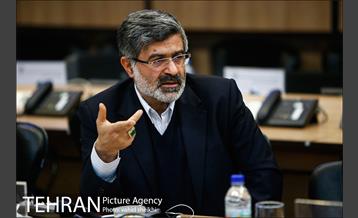 بازدید اعضای کمیسیون عمران مجلس از ستاد فرماندهی و مدیریت بحران شهرداری 24