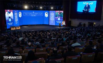 آیین تقدیر از دست‌اندرکاران دومین دوره طرح «من شهردارم» 15