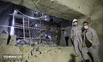 بازدید اعضای کمسیون حمل و نقل شورای اسلامی شهر از ایستگاه تقاطعی مترو توحید 14