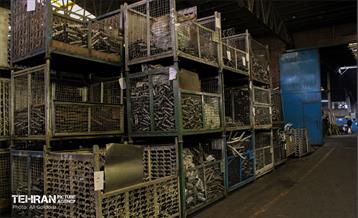 بازدید شهردار منطقه ۲۱ از کارخانه پارس اگزوز 1