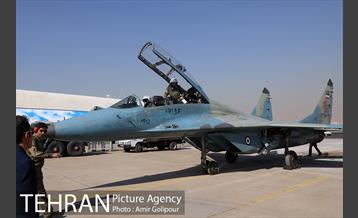 پرواز اسکادران ها بر آسمان پایتخت 26