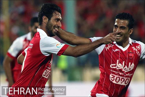 دیدار دو تیم پرسپولیس تهران و فولاد خوزستان