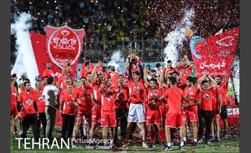 اهدای جام قهرمانی لیگ برتر به تیم پرسپولیس 17