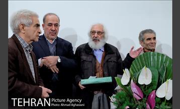 هجدهمین برنامه تولد ماه: بزرگداشت جمشید مشایخی 31