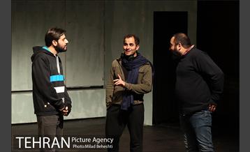 نمایش پروانه الجزایری 5