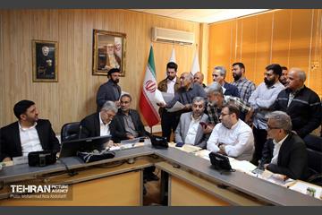بازدید مدیرکل سرمایه انسانی از شرکت واحد اتوبوسرانی 8