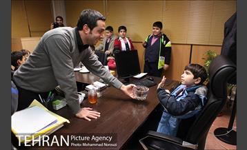 دیدار بچه های باغچه بان با شهردار منطقه شش 15