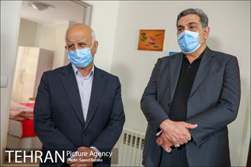 بازدید شهردار تهران از همراه سرای مرکز طبی کودک 16