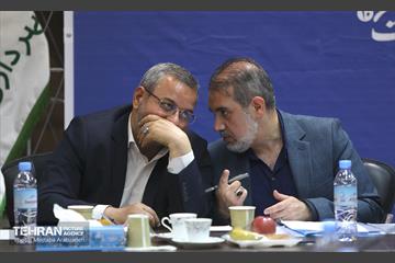 دیدار شهردار تهران با نخبگان منطقه 13
