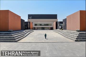 پردیس تئاتر تهران‎ 15