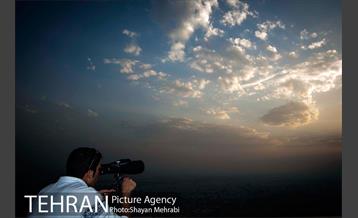 استهلال هلال ماه شوال از فراز برج میلاد تهران 20