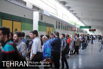 سرویس رسانی مجدد مترو خط 5 در روزهای جمعه 49