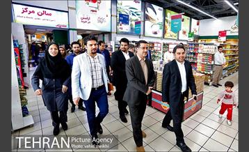 بازدید سمیع الله حسینی مکارم از فروشگاه شهروند بیهقی 8