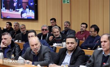 نشست هم‌اندیشی هیئت رئیسه اتاق اصناف تهران، روسای اتحادیه‌های صنفی تهران و هیئت امناء بازار تهران با شهردار تهران 37