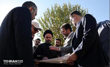 بازدید عضو شورا از پروژه‌های عمرانی شهری 21