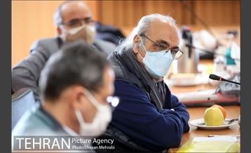 نشست صمیمانه شهردار تهران با اساتید و مفاخر حوزه معماری و شهرسازی 21