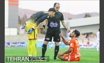 دیدار تیم‌های سایپا و پرسپولیس در لیگ برتر فوتبال ایران 27