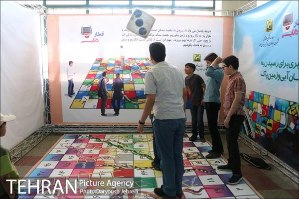 آشنایی دانش آموزان با فرایندهای مترو (قطار دانایی) 21
