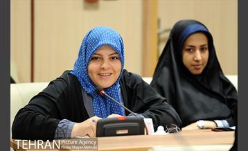 نشست هم اندیشی رئیس مرکز ارتباطات شهرداری تهران با اصحاب رسانه 13