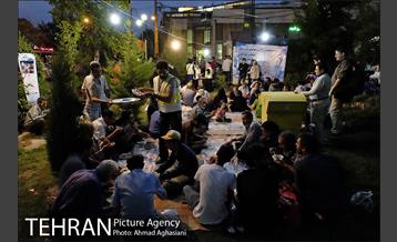 یک افطاری ساده برای کارتن خوابان 17