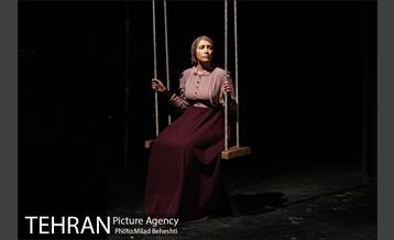 نمایش بوی گند دهن خانوم مارکز 10