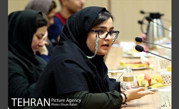 نشست هم اندیشی مهندس عارف نیا با خبرنگاران حوزه شهری 49