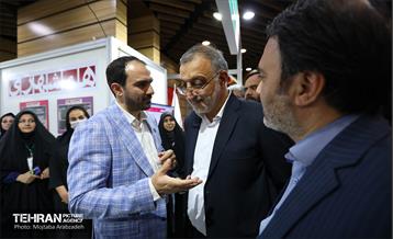 بازدید شهردار تهران از نمایشگاه شهرهای خواهرخوانده و توانمندی های مدیریت شهری تهران
