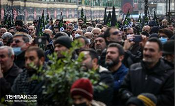 اجتماع بزرگ هیأت‌های عاشورای فاطمی 46