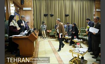 حضور شهردار تهران در صحن علنی شورا شهر 24