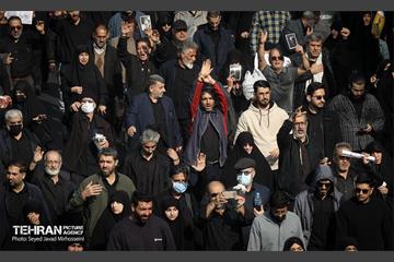 مراسم تشییع پیکرهای ۱۰۰ شهید گمنام 37