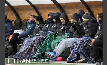 دیدار استقلال و گسترش فولاد در لیگ برتر فوتبال 5