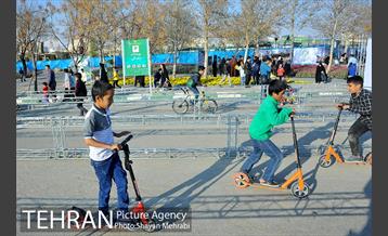برنامه «گل آمد، بهار آمد» در بوستان زندگی  26