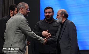 آیین تجلیل از برگزیدگان فصل تابستان مناطق ۲۲ گانه 32