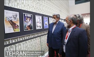 بازدید شهردار تهران از سی و هشتمین جشنواره جهانی فیلم فجر 15
