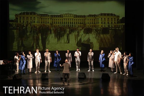 کنسرت گروه آواز تهران‎ 1