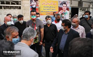 استقبال اهالی منطقه 17 از صادق بیگدلی قهرمان پاراالمپیک 2020 توکیو 1