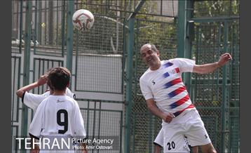 دیدار دوستانه بین پیشکسوتان پرسپولیس-استقلال با کودکان کار 12